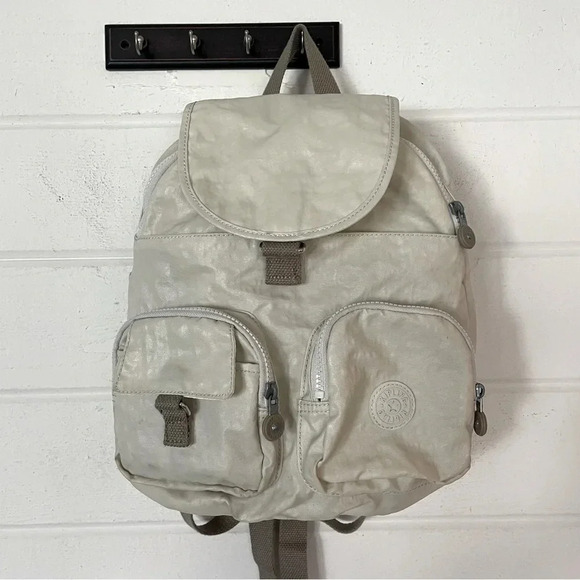 EUC Kipling Lovebug Travel Small Backpack Polyamide Milky Gray Color - Picture 1 of 11